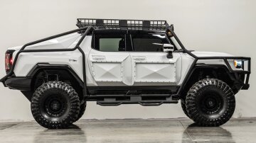 GMC Hummer EV, фото: Apocalypse Strikeforce