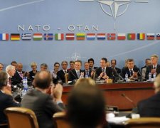 Готовят троянского коня: в НАТО рассказали об угрозе учений в Беларуси 