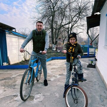 Михайло Присяжнюк з сином, фото надане СТБ