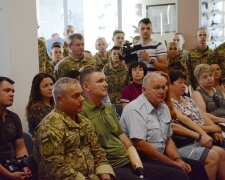 Генштаб ЗСУ несе втрати, перший "летить" Хомчак: що буде з армією до кінця 2019 року