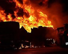Росіянка ледь не спалила заправку (відео)