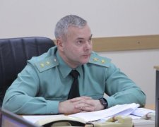 Глава ОС Наєв пояснив, що за гроші йому "капнули" з Криму
