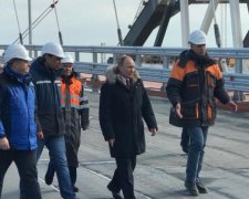 Разваливается на глазах: Крымский мост оказался непригодным