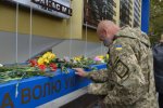 Під Дніпром вандали розгромили пам'ятник герою АТО, "віддячили" за мирне небо: дикі кадри