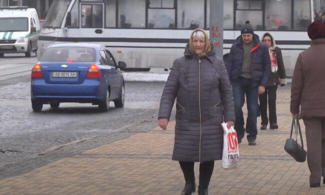 Пенсіонери, скріншот: YouTube