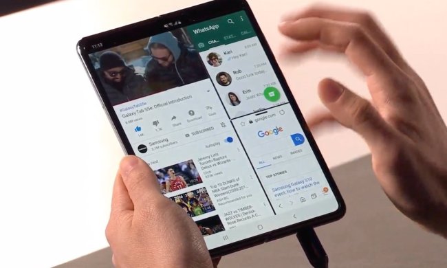 Samsung покажет второй складной смартфон: будет еще круче