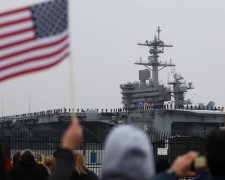 Путінський корабель підло шпигував за США