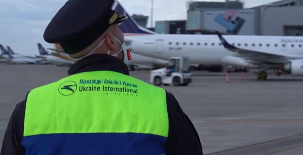 МАУ запускає "золоті" рейси у Франківськ - скільки буде коштувати квиток після карантину
