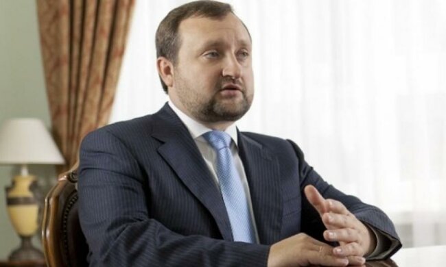 У Арбузова спростували арешт рахунків у Латвії