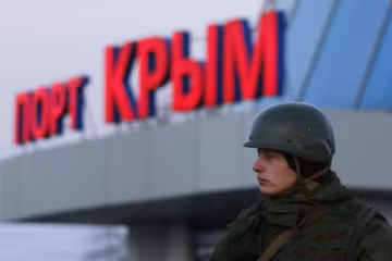 Путінський орденоносець здався українцям
