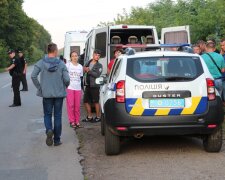 Замотала в пакет и спрятала под диван: в Одессе мать избавилась от ребенка нечеловеческим способом