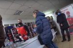 Шахраї обкрадають українців через "Нову Пошту": отримують порожні посилки