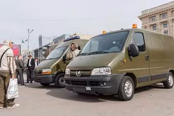 В зону АТО поехали две новых медмашины (фото)