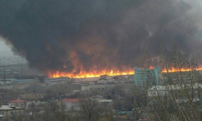У Луганську вибухнула АЗС бойовиків