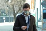 Захисні маски, кадр з відео