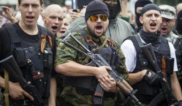 Бойовикам роздали значки та дитячі малюнки на 23 лютого