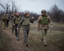 Володимир Зеленський на Донбасі, фото з Facebook ООС