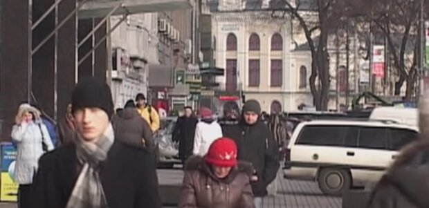 На Киев надвигаются заморозки - погодка не майская, доставайте шапки