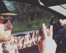 Молоденький прокурор разжился миллионами и дворцом