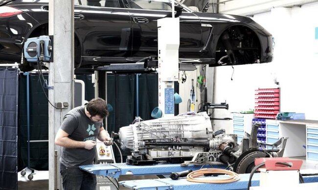 Австрійські інженери перевершили Tesla