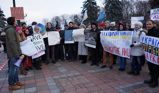 ТОП-3 Майдани: проти чого сьогодні протестували під Радою (фото)