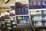 В Україні рекордно здорожчають цигарки: скільки доведеться викласти курцям за пачку