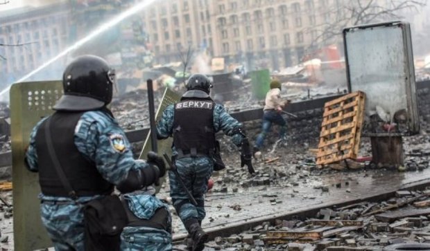 Оружие Майдана выменяли на неприкосновенность настоящих убийц