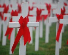 Всесвітній день пам'яті жертв СНІДу 20 травня: трагічні факти про хворобу