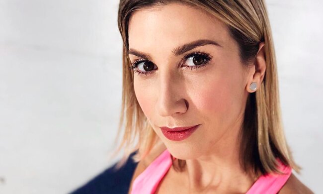 Тренер "Зважені та щасливі" Анита Луценко покрасила волосы в смелый цвет: "Нужен единорог"