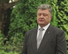 Як Порошенко літав в Крим перед референдумом