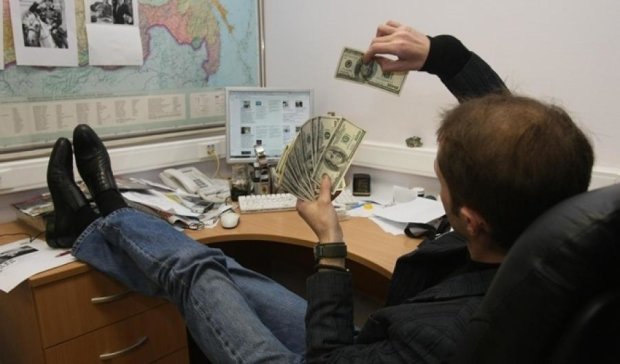 Клан Януковича разворовал кредит Всемирного банка