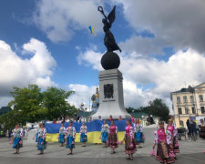 День Конституції 2019: розлючені харків'яни проїхалися по Кернесу, "наплював в душу"