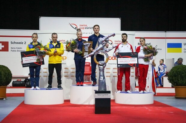 Олег Верняев и Диана Варинская стали вторыми на Swiss Cup 2019