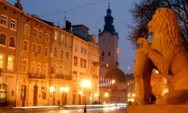 Фаєр-шоу у Львові закінчилося плачевно для глядачів