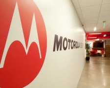 Motorola представить власну розумну колонку
