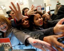 Мир сошел с ума: как теряли человеческий облик в Черную пятницу