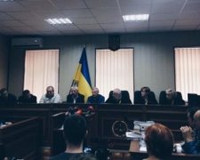 Украинские присяжные отказываются ходить на суды