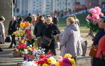 Українців почнуть штрафувати за покупку квітів: розщедритися доведеться не слабо