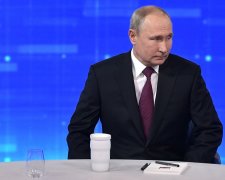 "Это точно не тыквенный сок": Путин перепугал саммит G20 неизвестным зельем в странном сосуде, эпичное видео