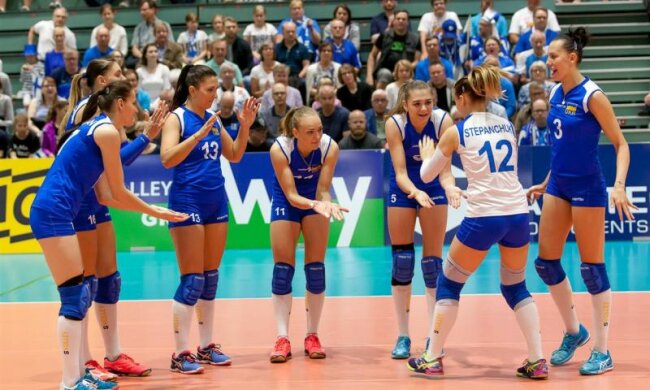 Українські волейболістки здобули першу перемогу у фіналі Євроліги