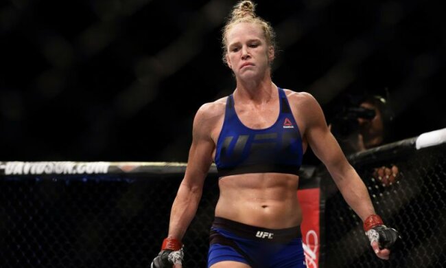 UFC: Холм розповіла, як перемогла Коррейю