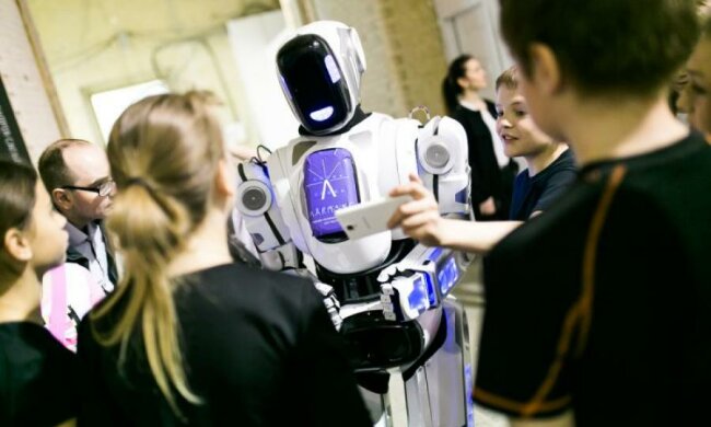 Інтелектуальна українізація: меценати візьмуться за молодь