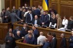 40-тисячні зарплати нардепам-верхівка айсберга: отримують надбавки і не платять за себе