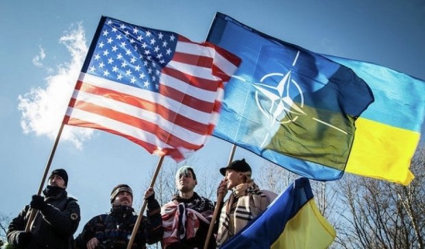 Американський конгресмен закликав озброїти Україну