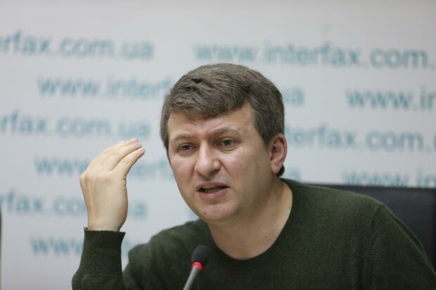 Юрий Романенко, фото из свободных источников