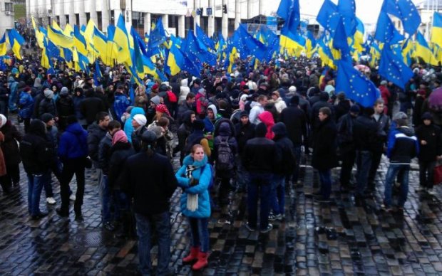 Доверие к власти: как чиновникам заручиться поддержкой украинцев