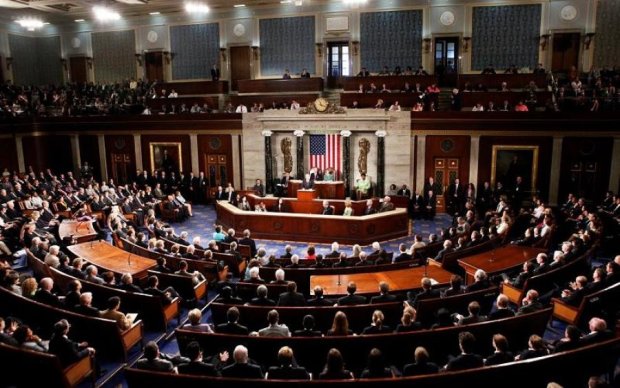 Конгрес США визначився з розміром військової допомоги Україні