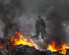 Зеленський, Путін і Макрон: журналіст розповів, як легко припинити вогонь на Донбасі