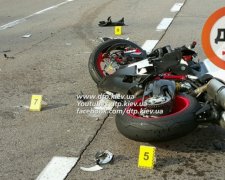 На Київщині на смерть розбився мотоцикліст на Ducati (фото)