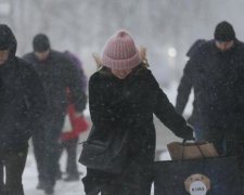 Більше, ніж будь-коли: НБУ спрогнозував, скільки українців втечуть за кордон 